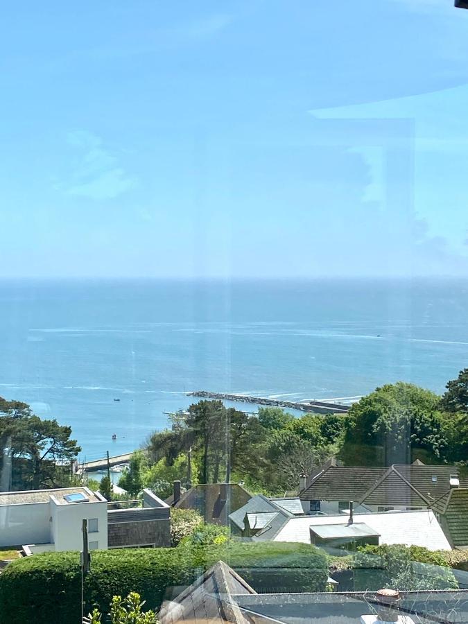One Of The Best Properties In Lyme! Breathtaking Views Across The Whole Bay. 3 Stories With 2 Tier Veranda Around The Property. Sleeps 6 Lyme Regis Exterior foto